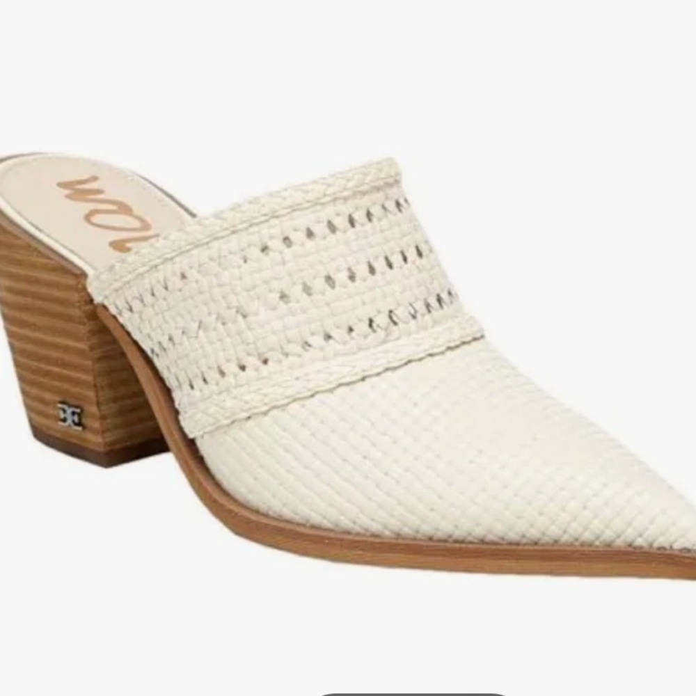 Woven Pointed-Toe Mule in Cream